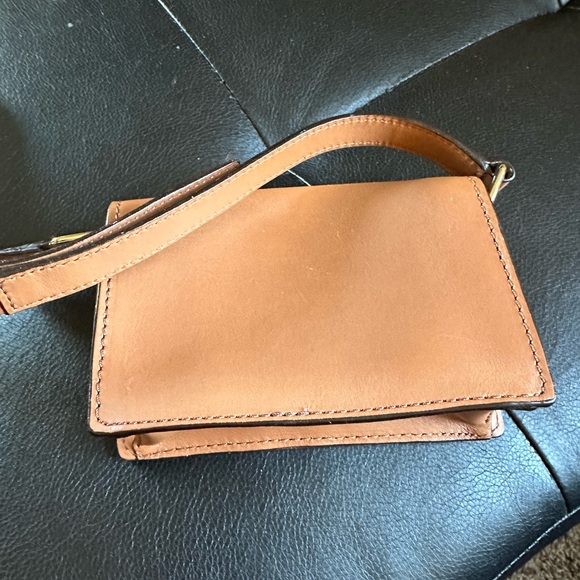 Kate Spade NWOT Pocomo Gwen Mini Camera Crossbody - Picture 16 of 17